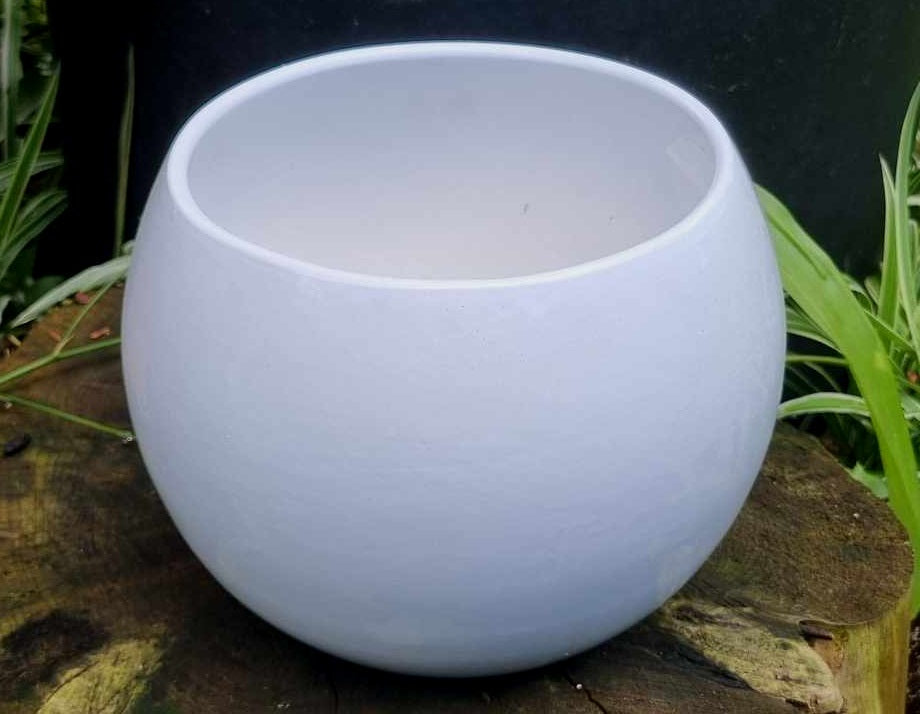 Ava Moon Pot White