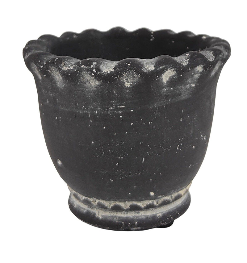 Marie Planter Charcoal